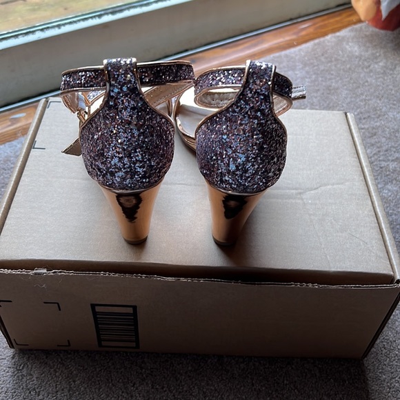 Rose Gold Sparkle Heel - Picture 4 of 5